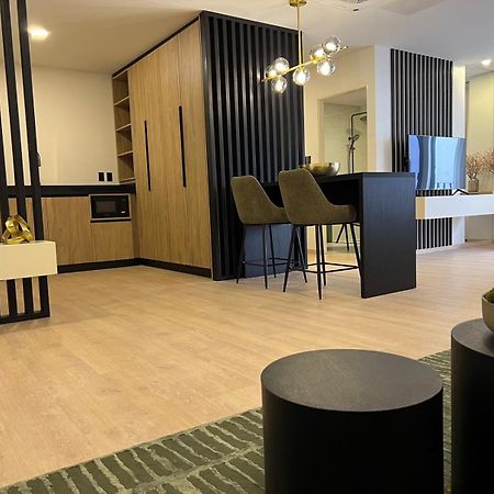 Queens Hotel Парамарибо Екстериор снимка