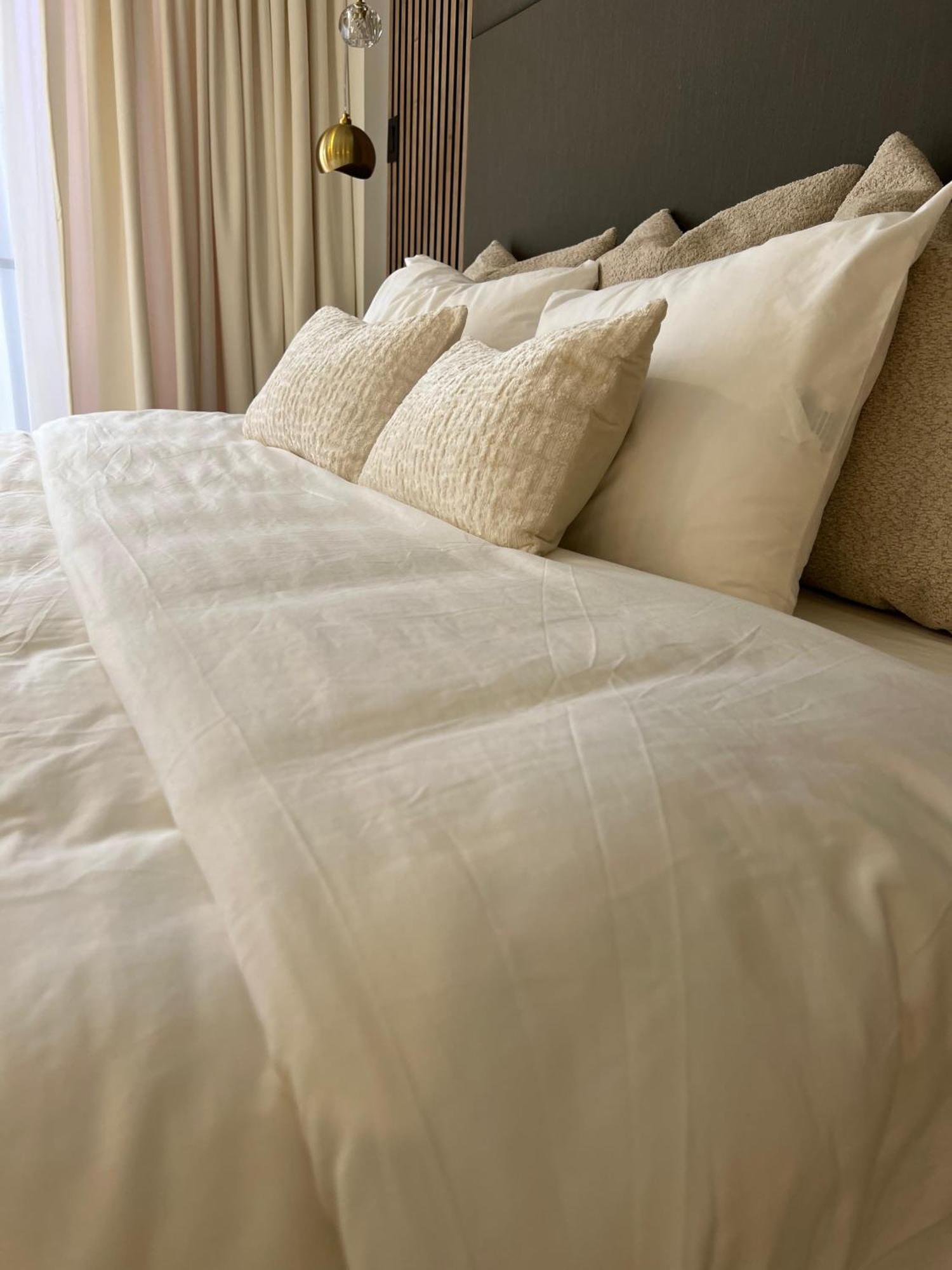 Queens Hotel Парамарибо Екстериор снимка